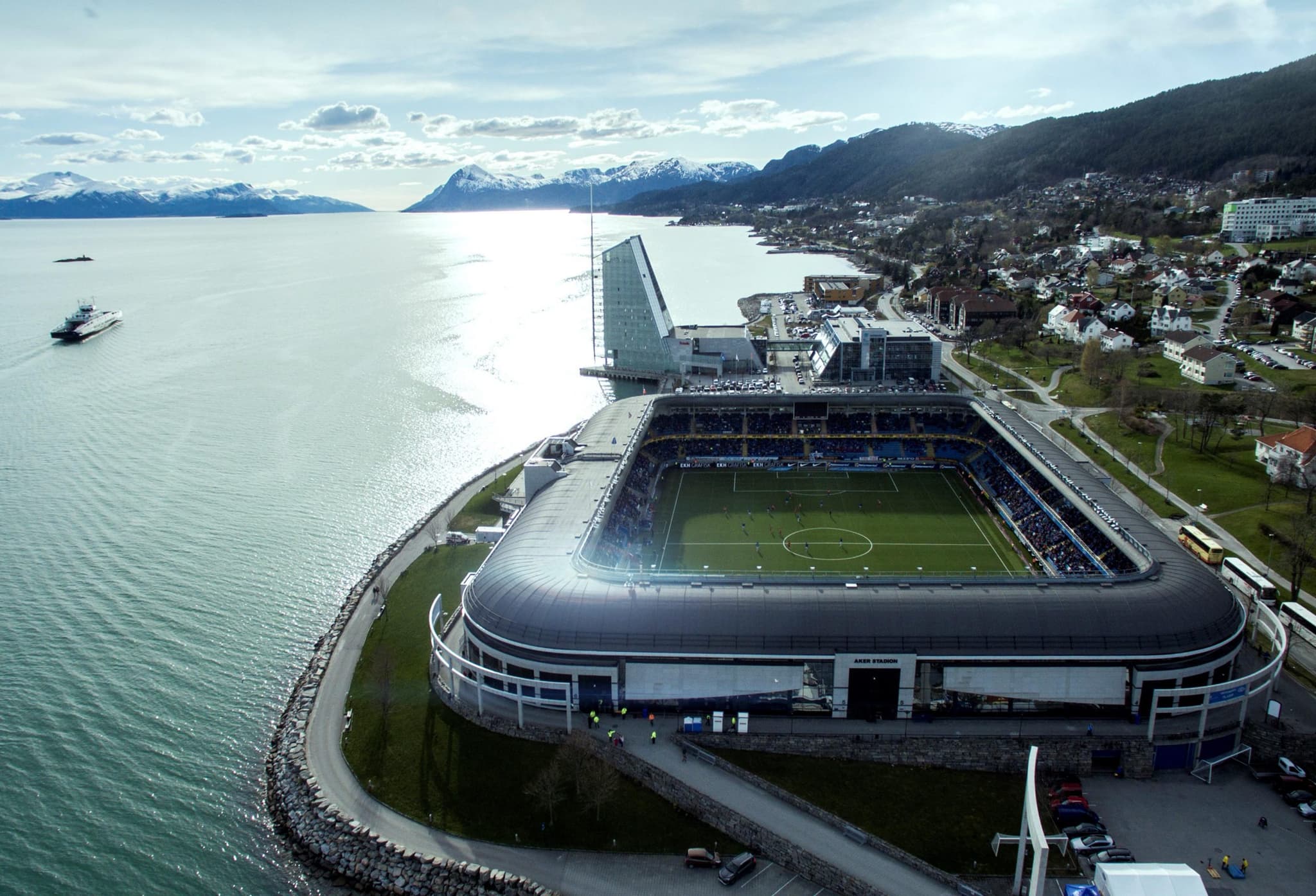 Aker Stadion LED-skjerm drone