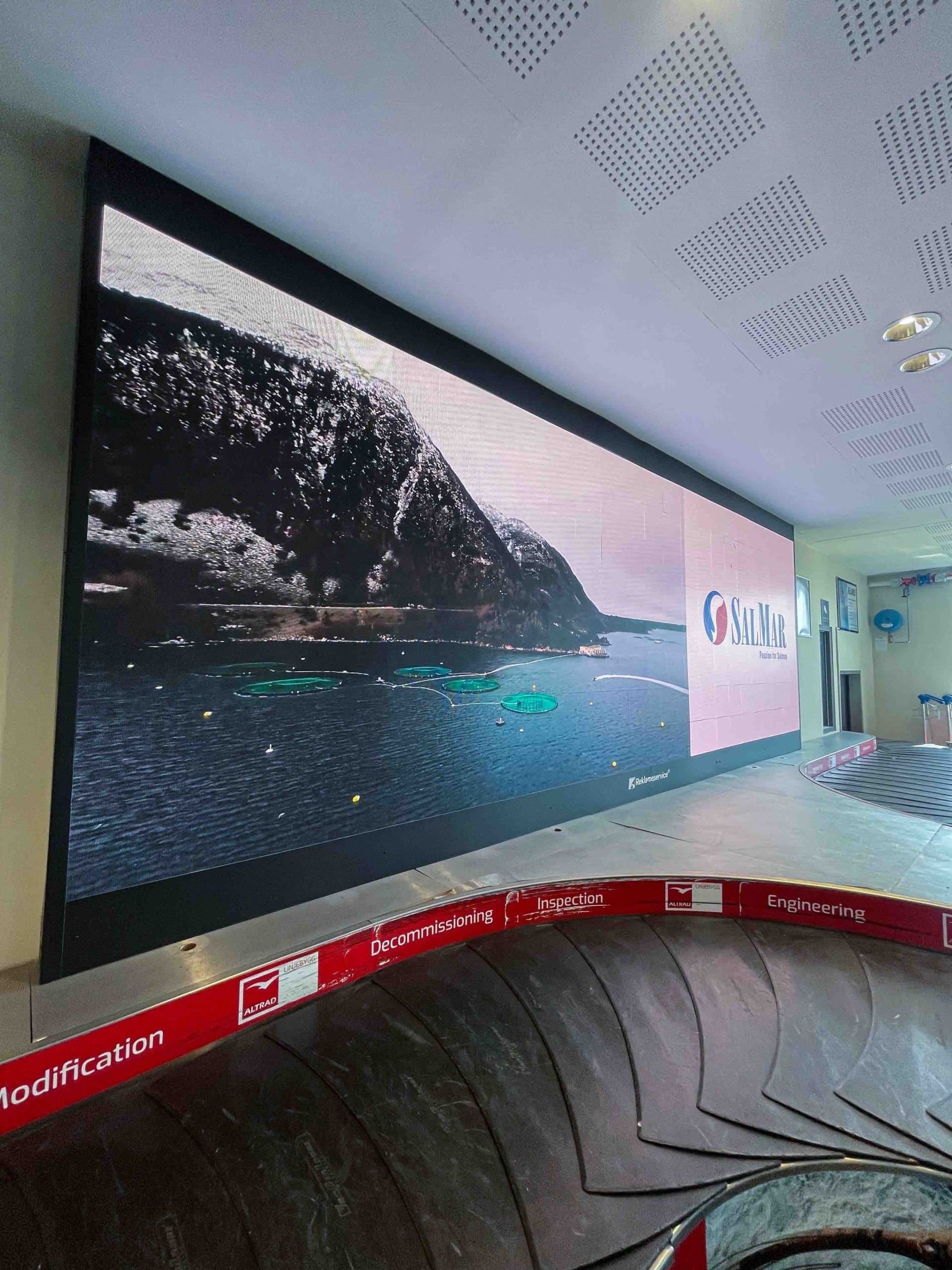 indoor LED screen (P2.5) at Avinor Molde